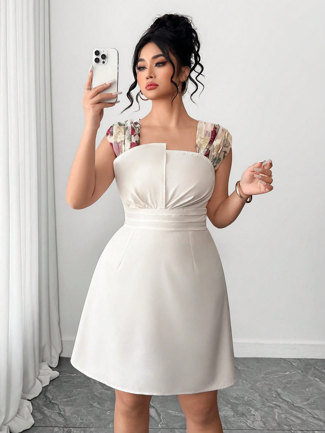 Rochie SHEIN, bej