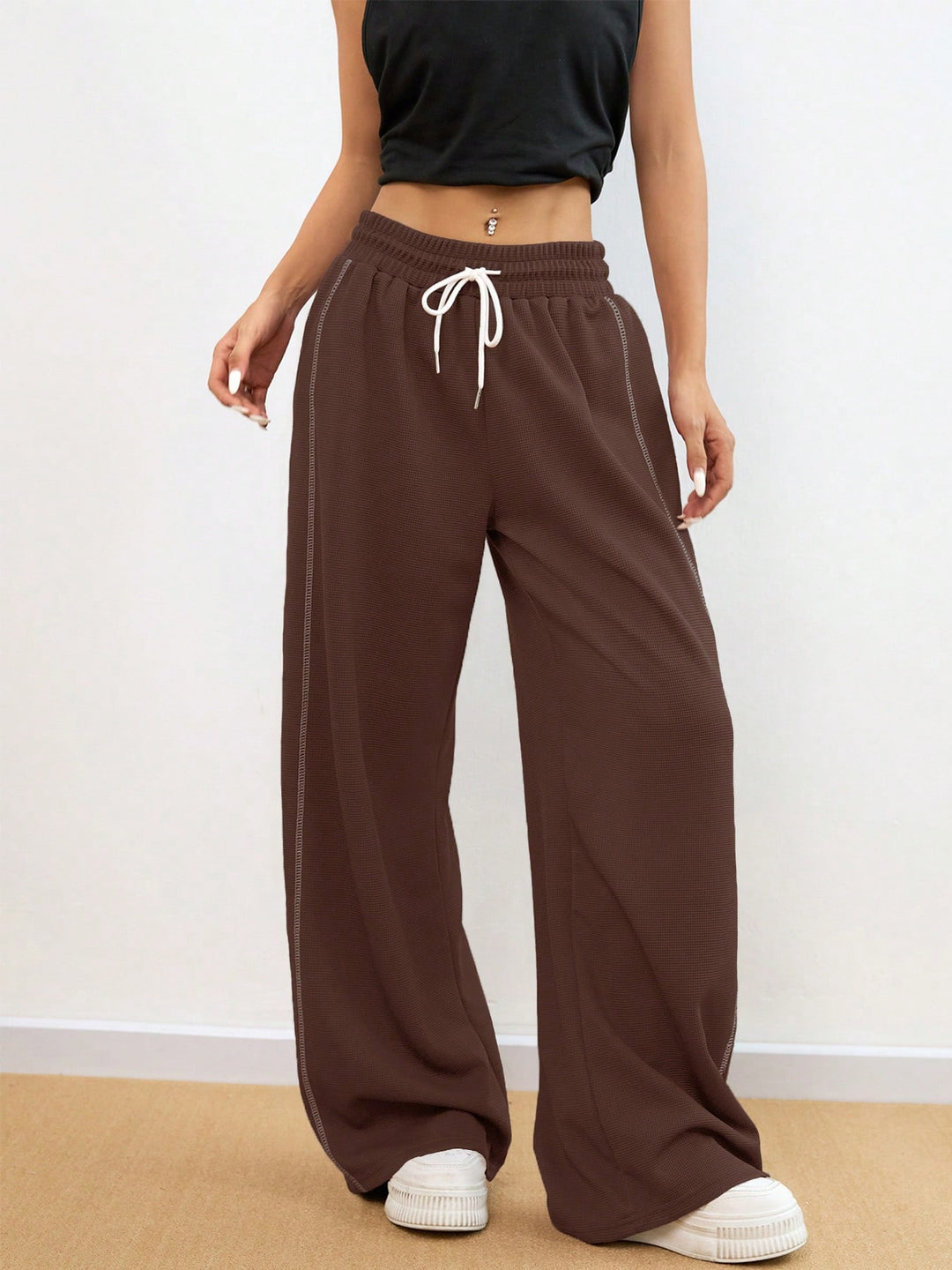 Pantaloni SHEIN, maro