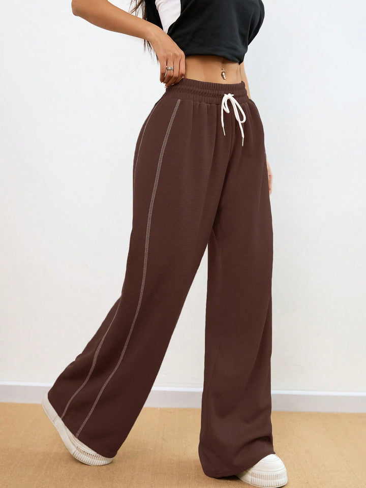 Pantaloni SHEIN, maro