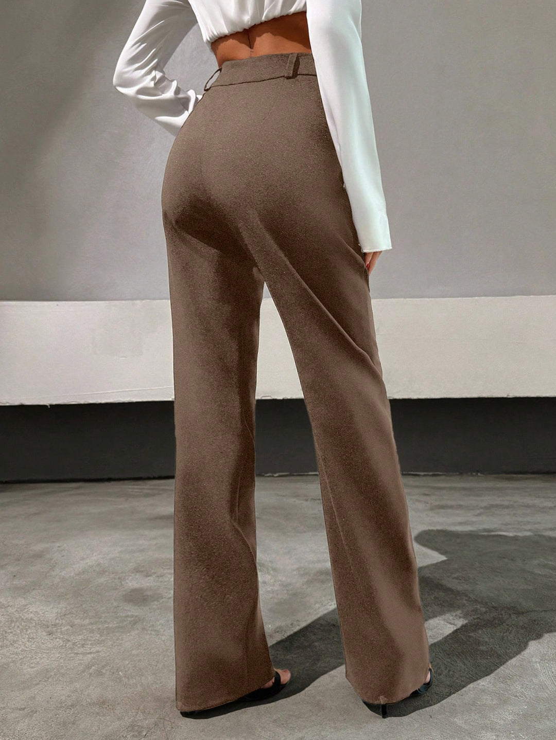 Pantaloni SHEIN, maro