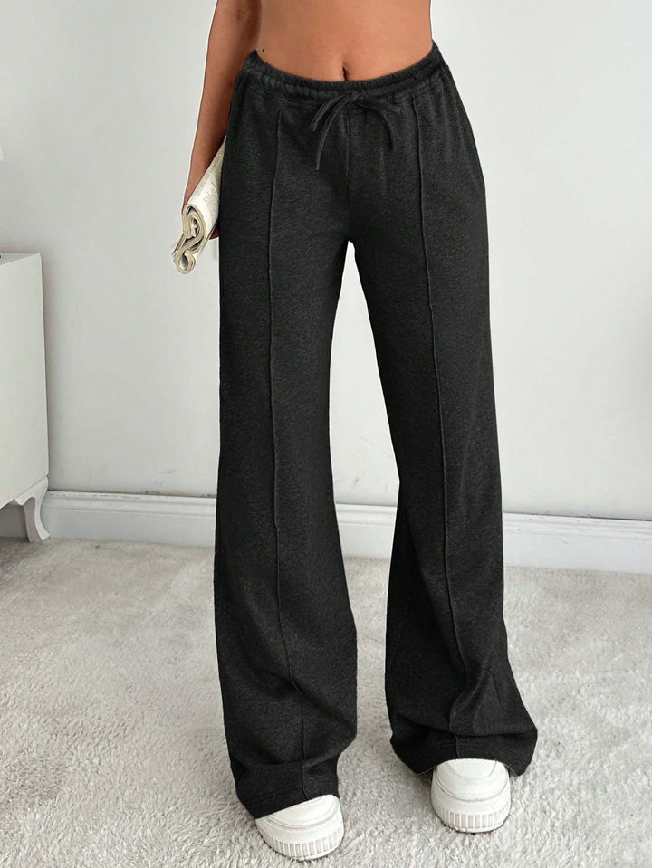 Pantaloni SHEIN, negru
