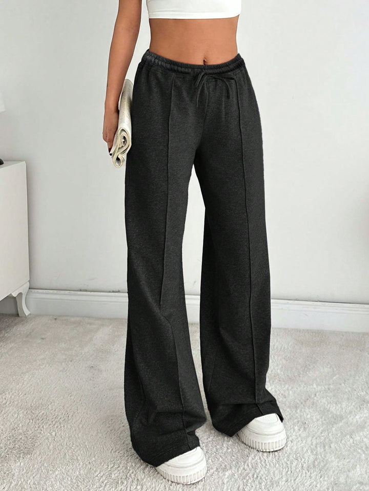 Pantaloni SHEIN, negru