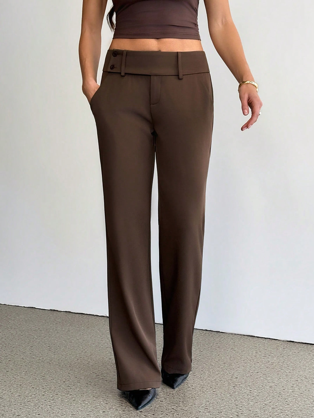 Pantaloni SHEIN, maro