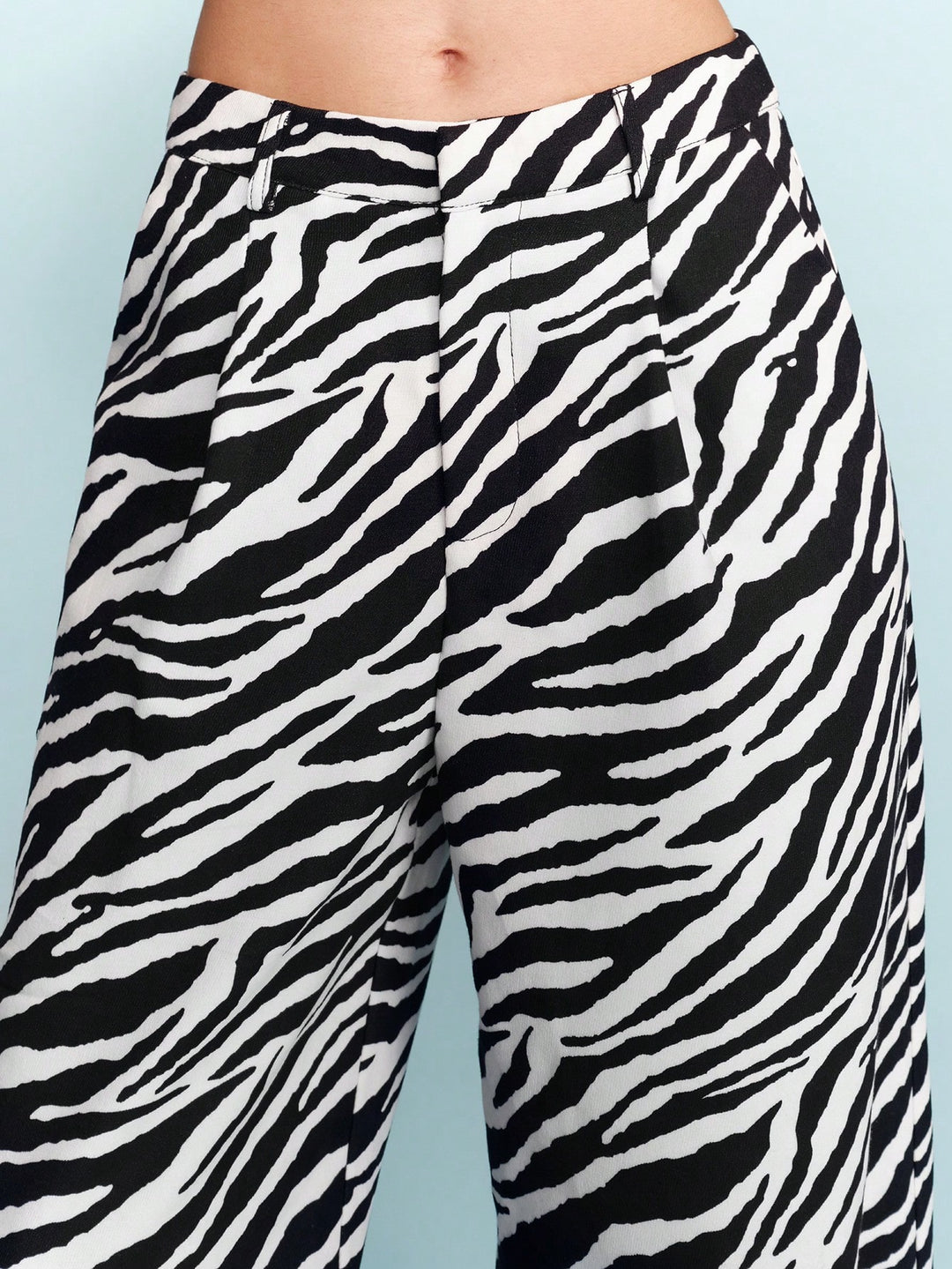 Pantaloni SHEIN, negru