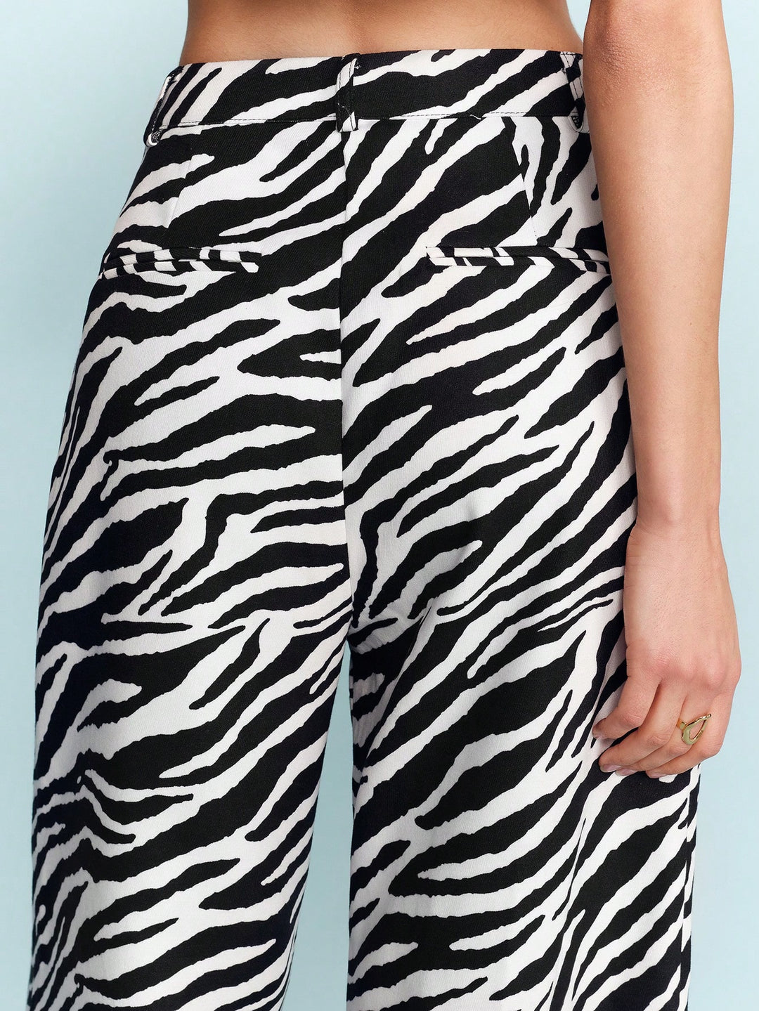 Pantaloni SHEIN, negru