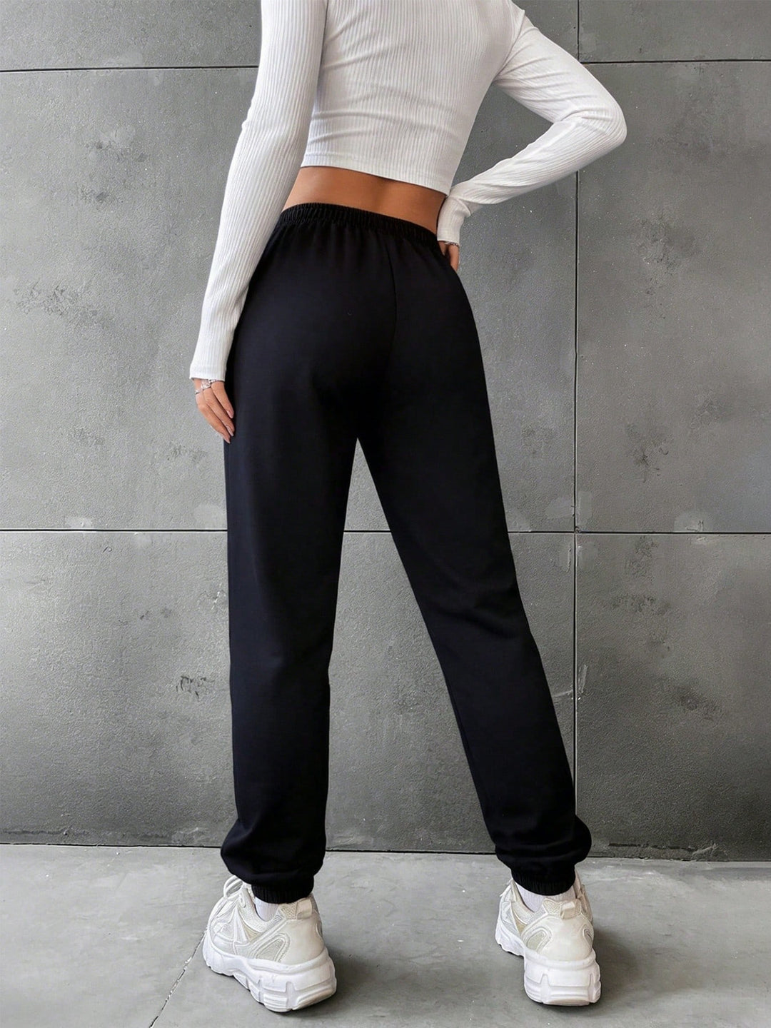 Pantaloni SHEIN, negru