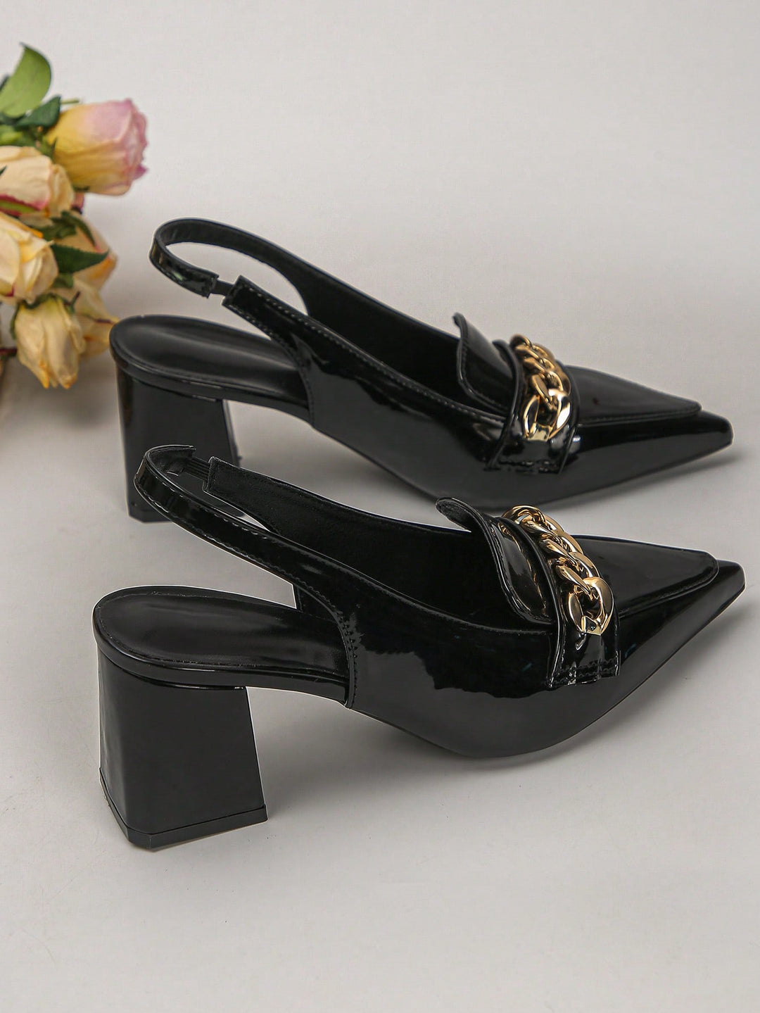 Pantofi cu toc SHEIN, negru