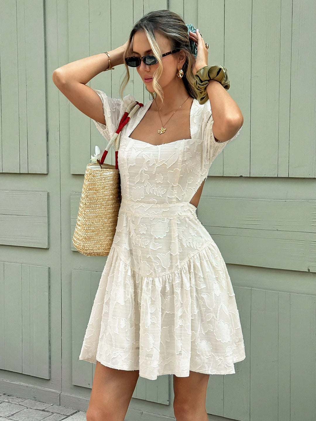 Rochie scurtă SHEIN, bej