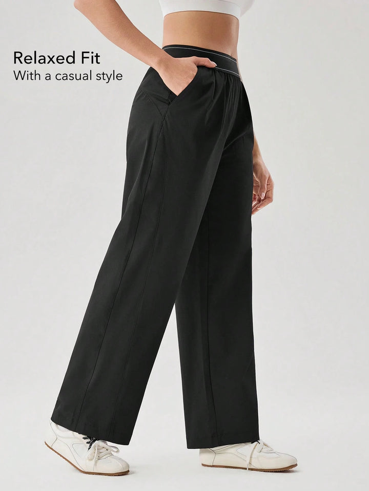 Pantaloni SHEIN, negru