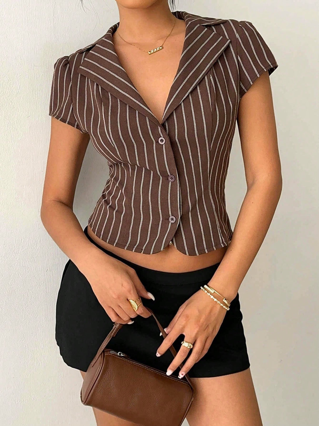 Tricou SHEIN, maro