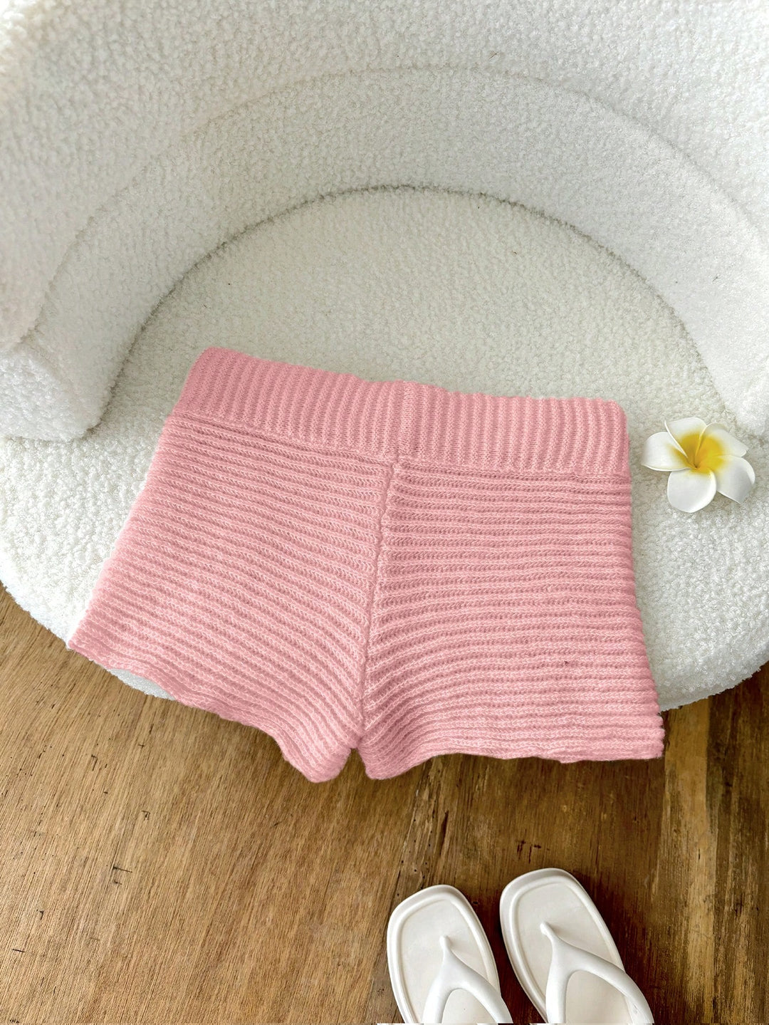 Pantaloni SHEIN, roz