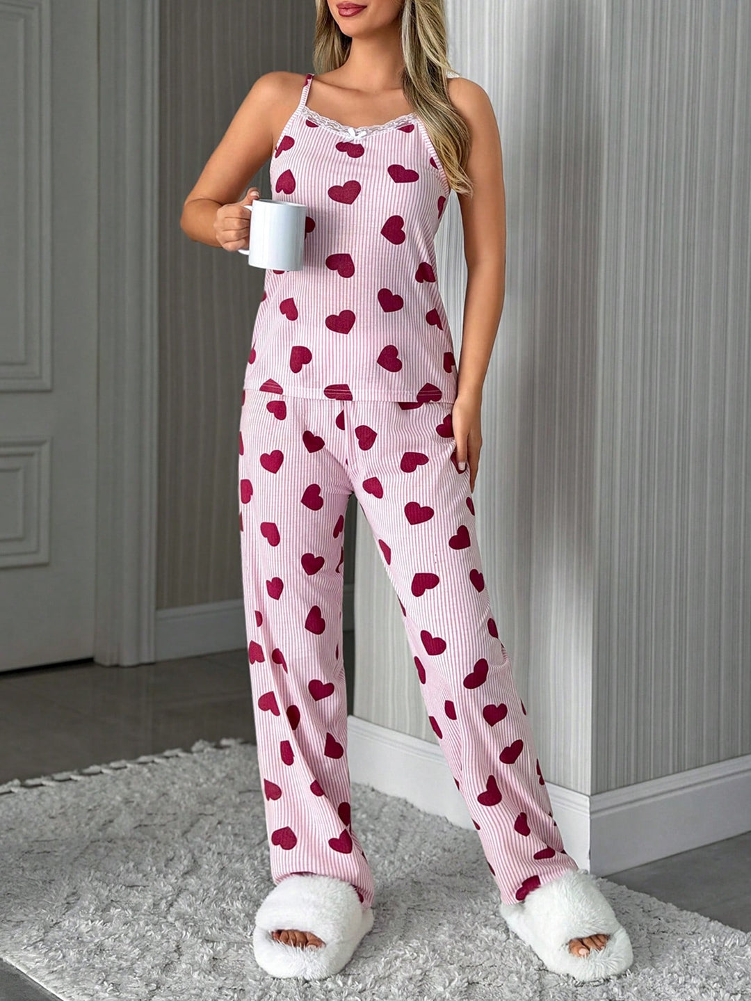Pijama SHEIN, mix culori
