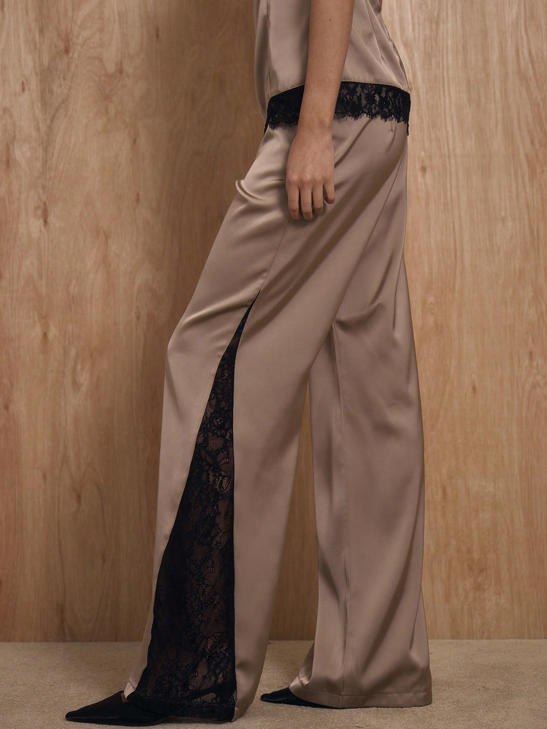 Pantaloni SHEIN, kaki