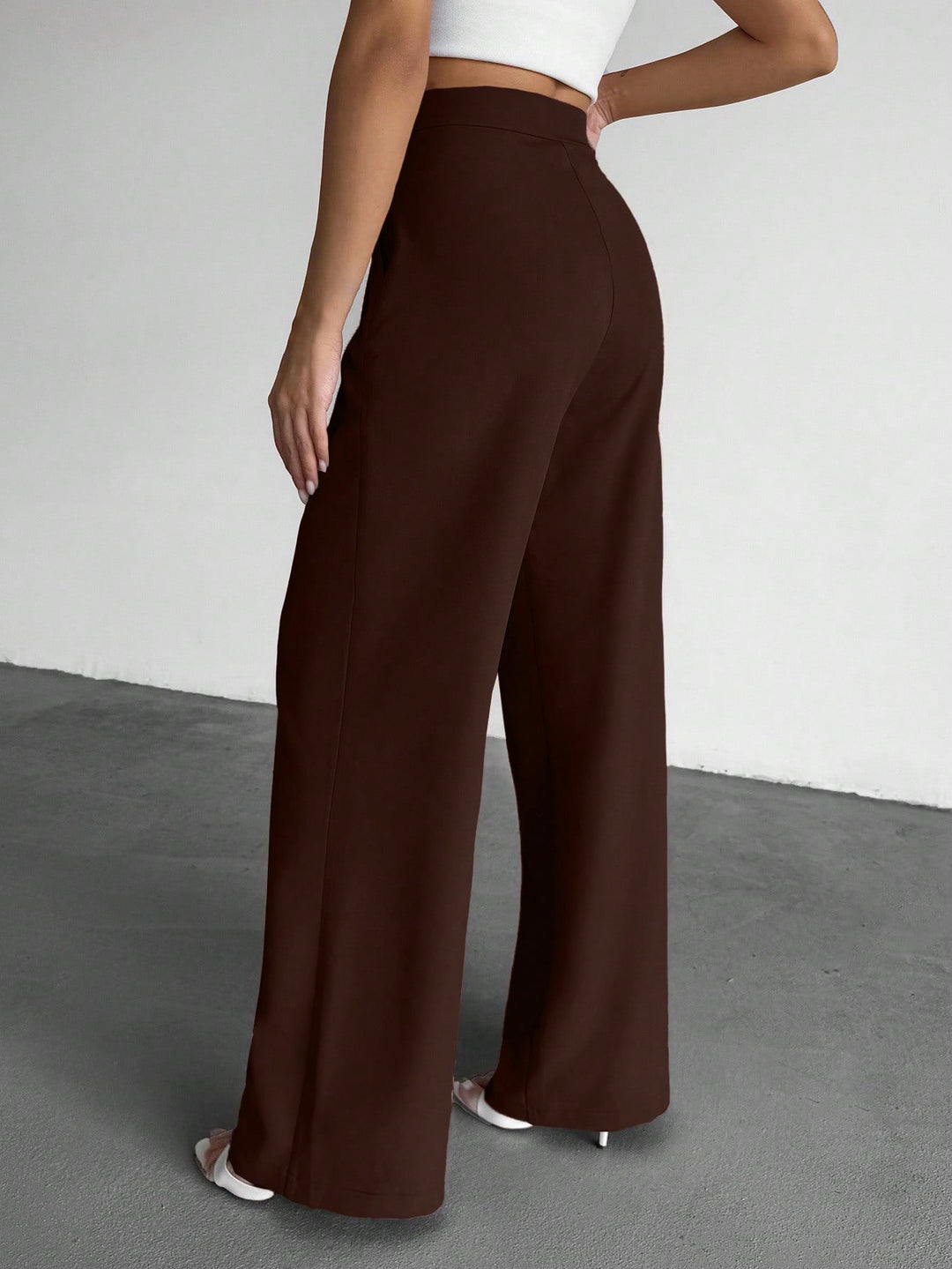 Pantaloni SHEIN, maro