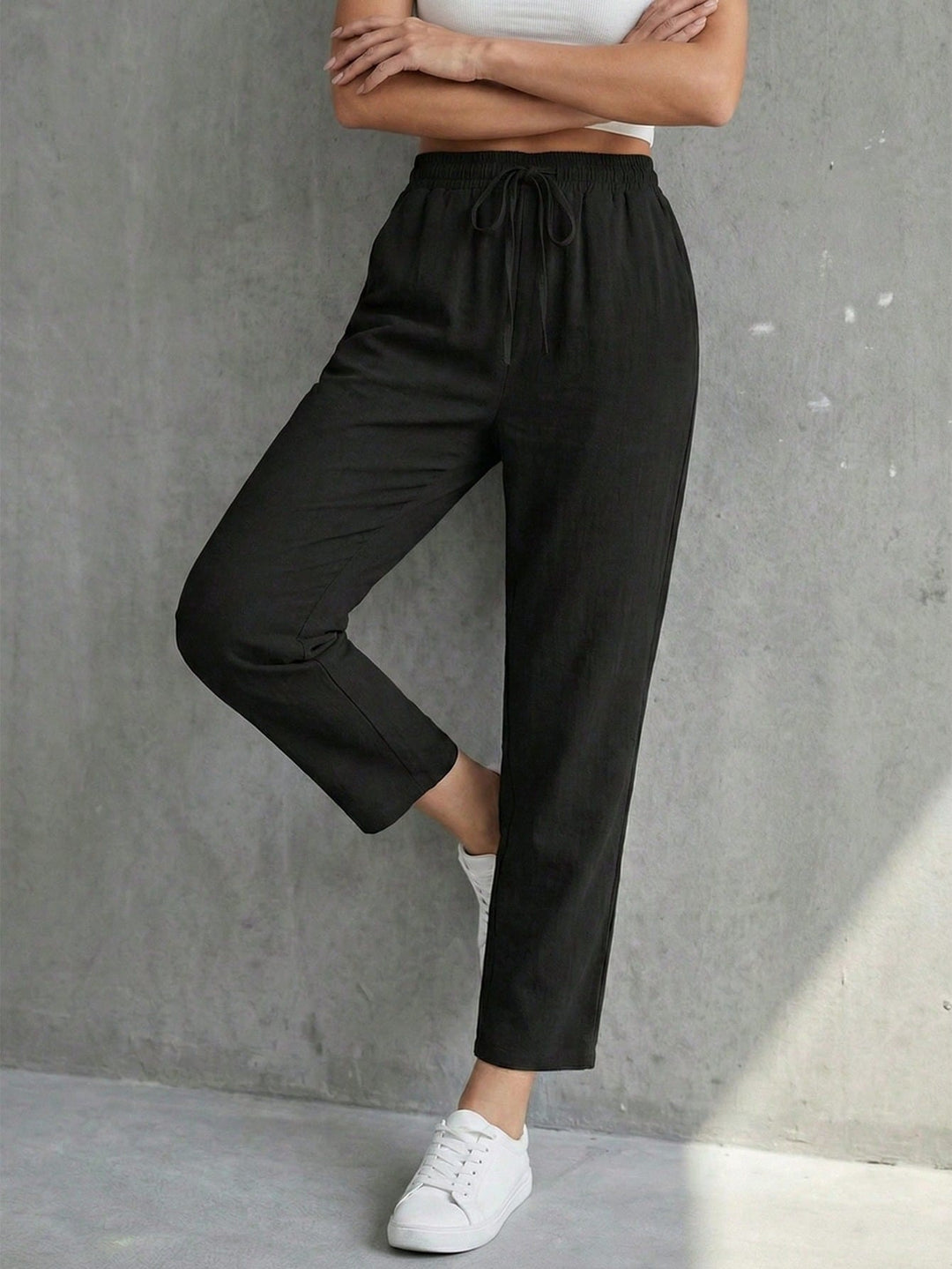 Pantaloni SHEIN, negru