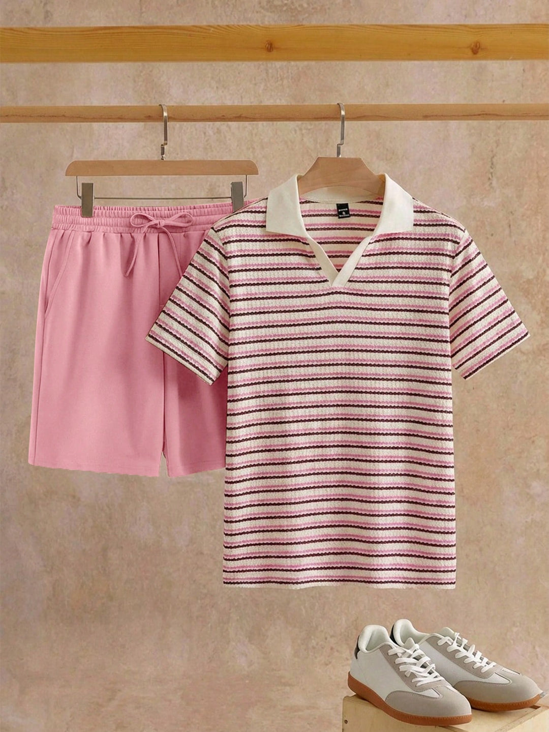 SHEIN, rózsaszín együttes