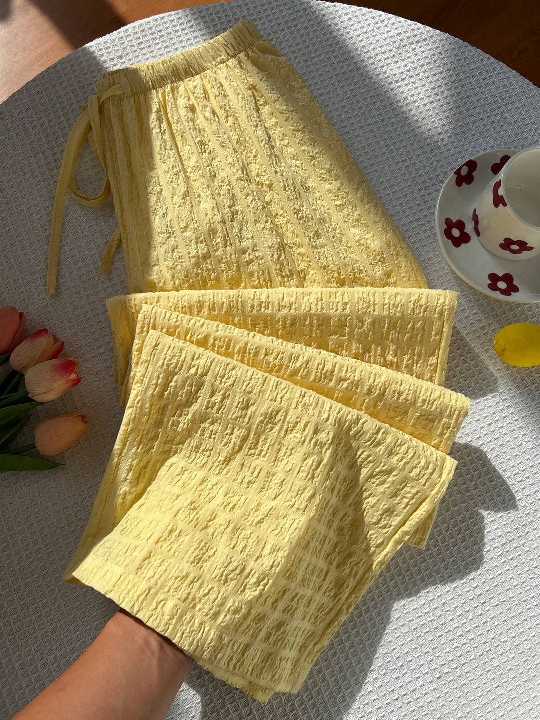 Pantaloni SHEIN, galben