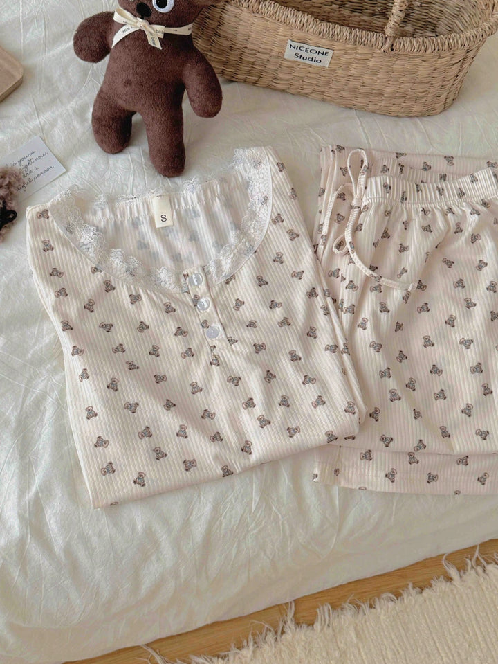 Set pijamale SHEIN, alb