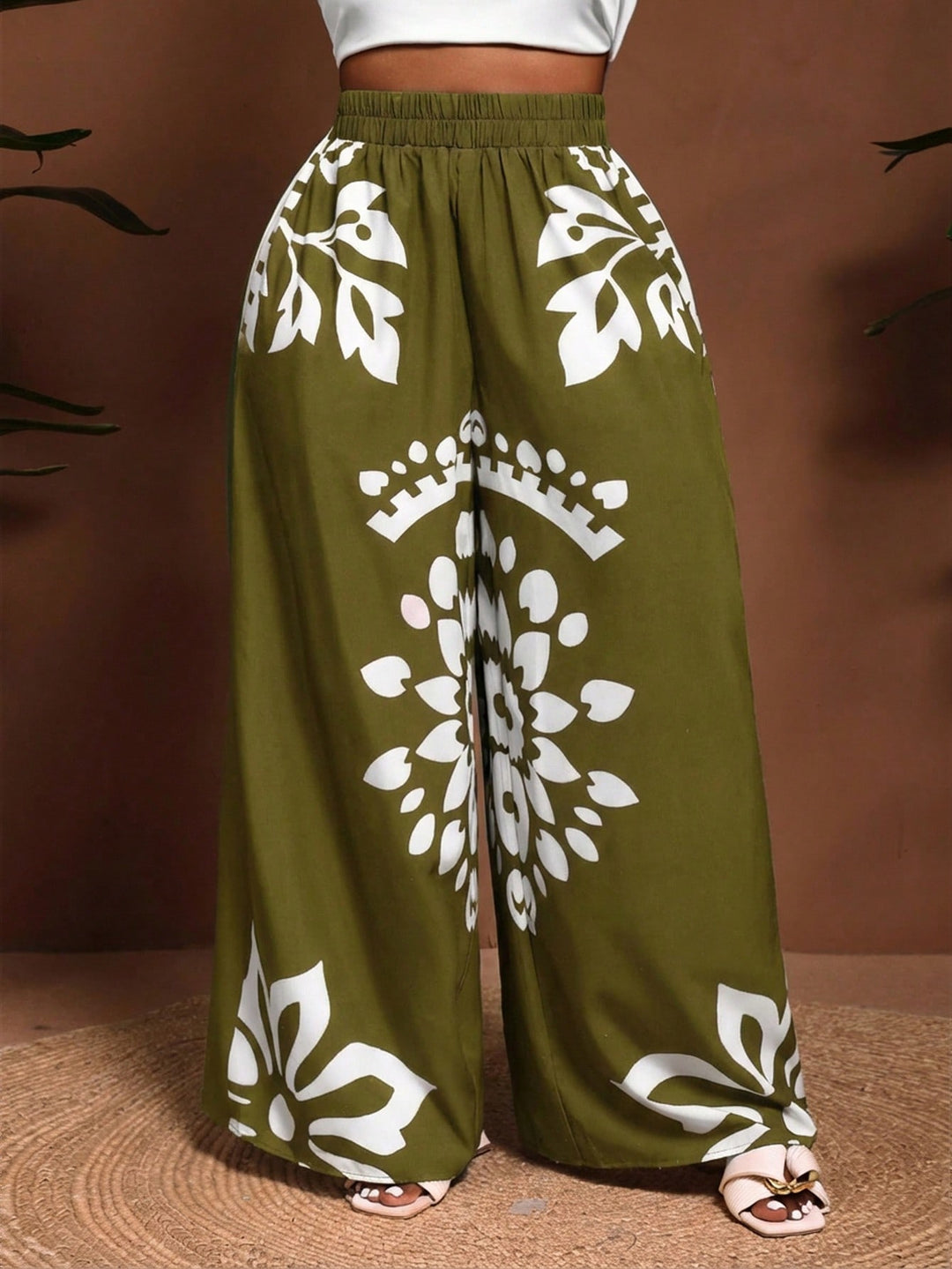 Pantaloni SHEIN, kaki