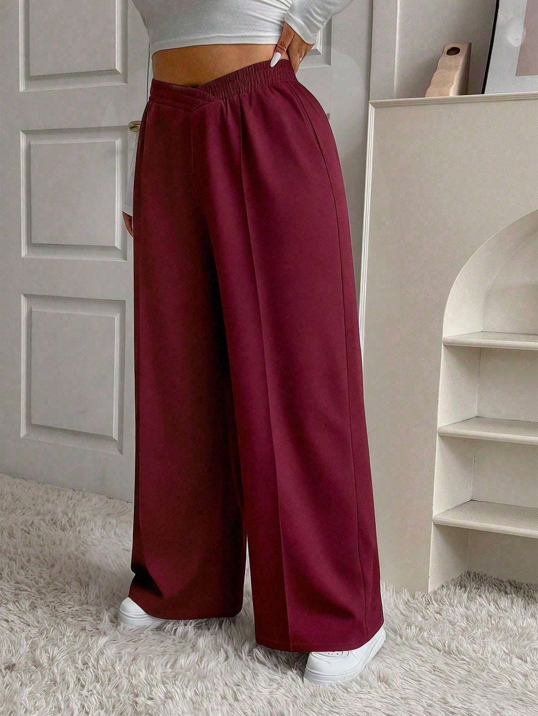 Pantaloni SHEIN, vișiniu