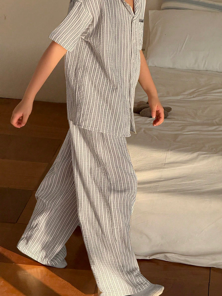 Pijama SHEIN, kaki