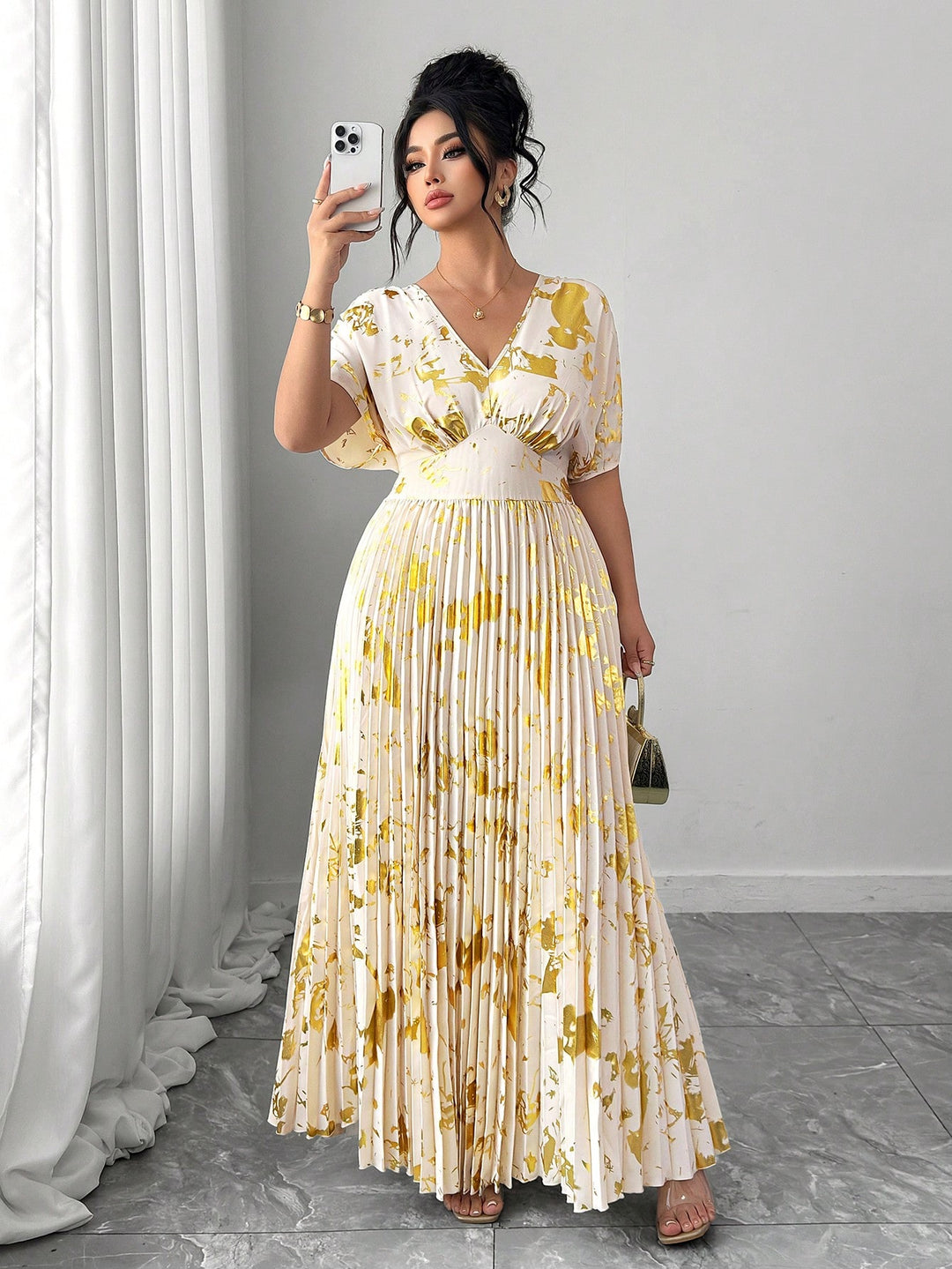 Rochie SHEIN, bej