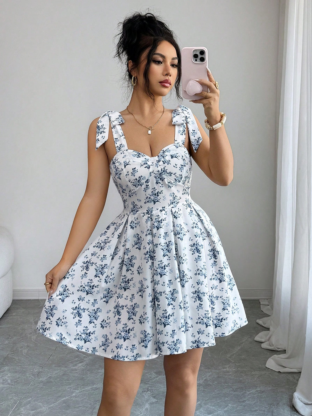 Rochie scurtă SHEIN