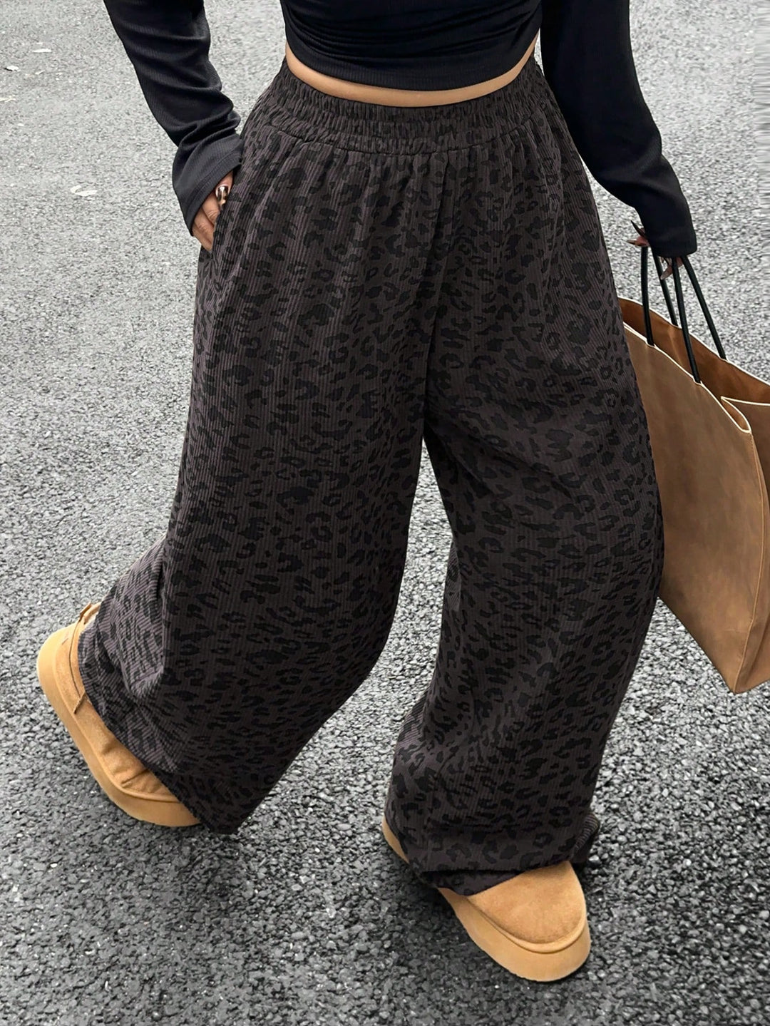 Pantaloni SHEIN, gri
