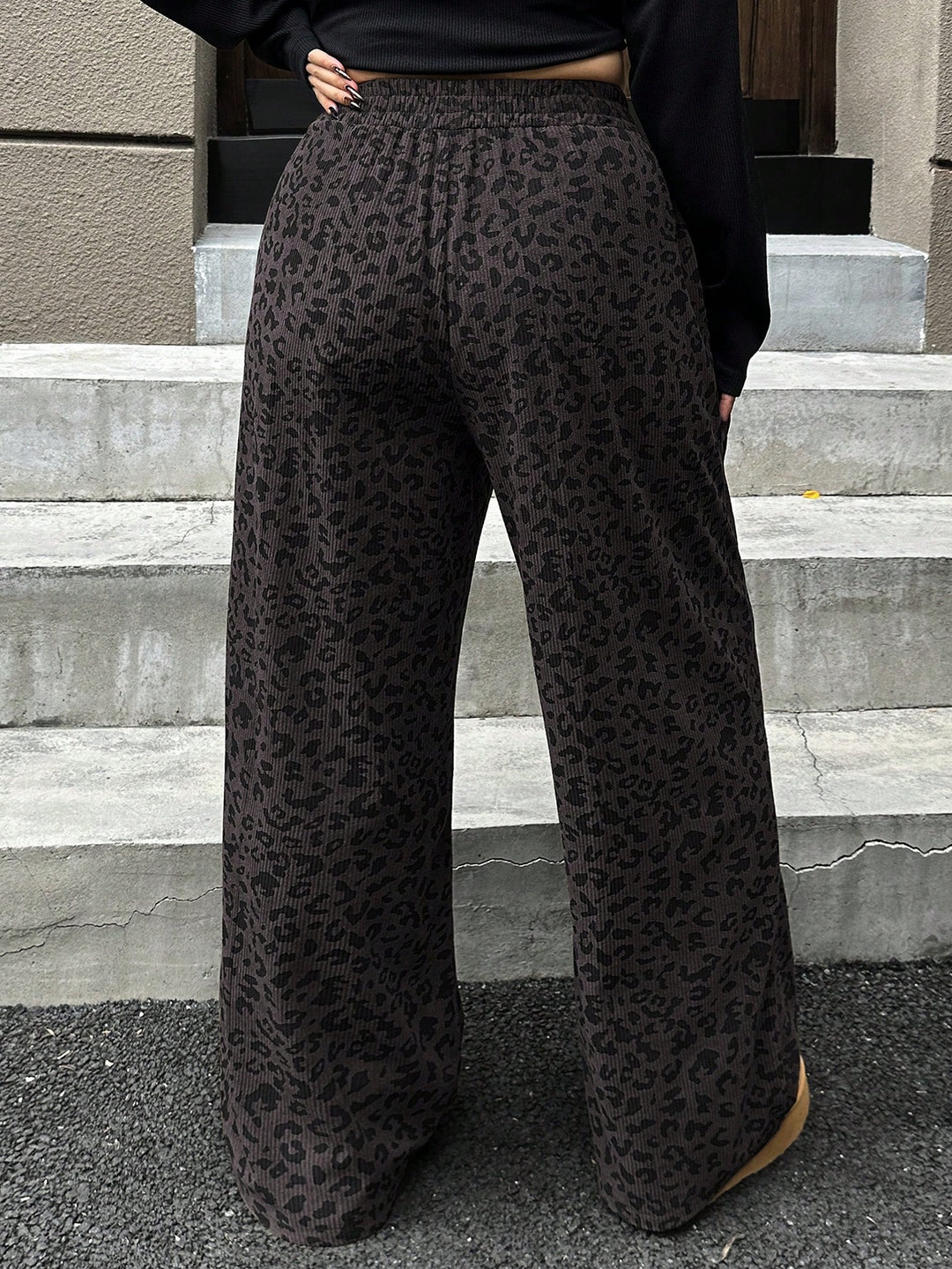 Pantaloni SHEIN, gri