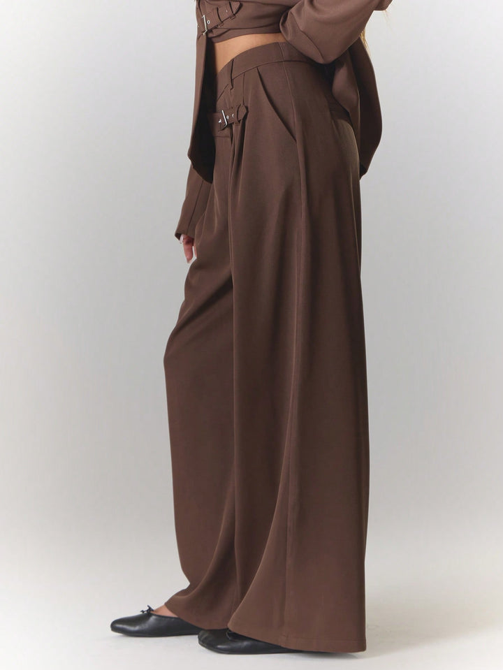 Pantalon SHEIN, maro