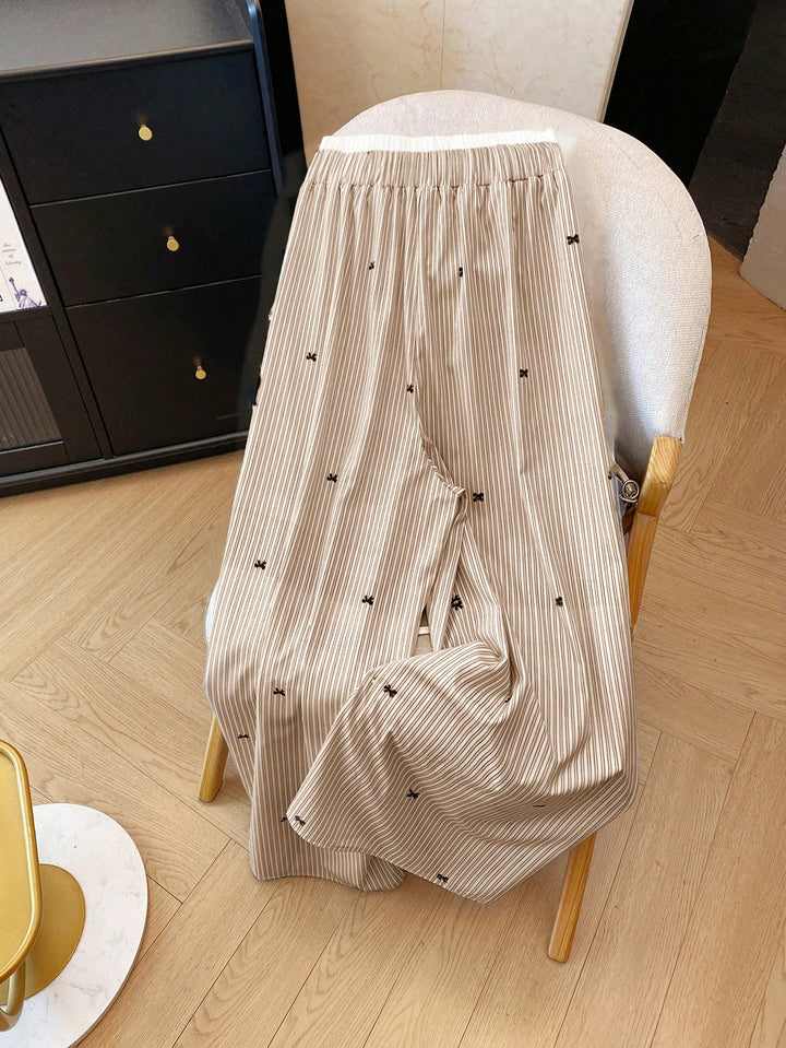 Pantaloni SHEIN, kaki