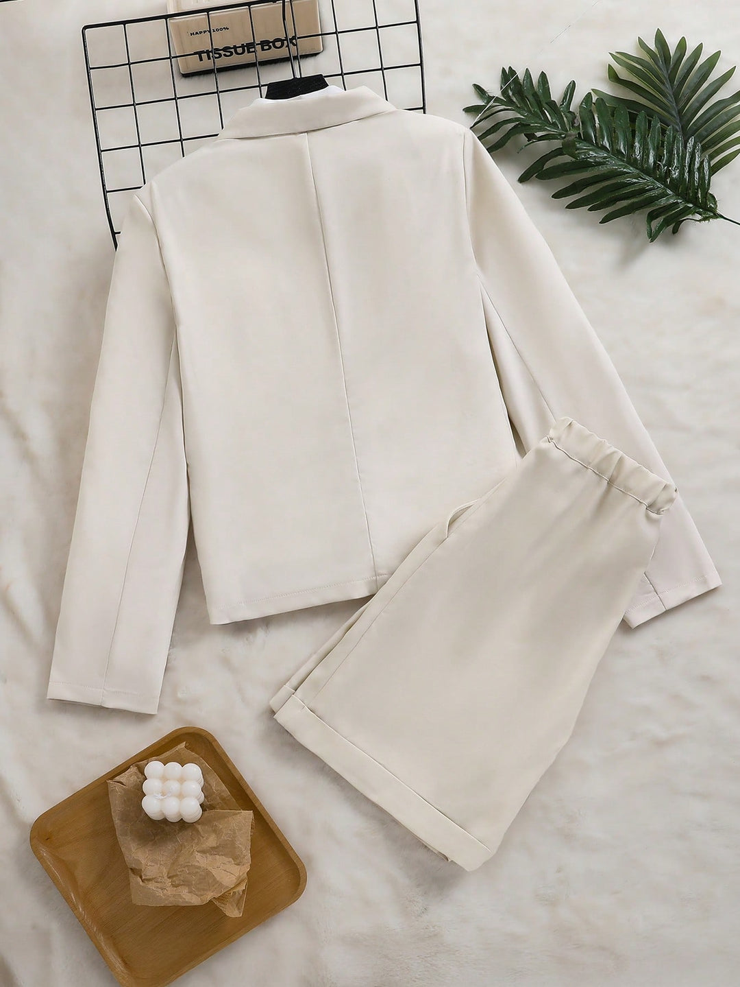 Costum SHEIN, bej