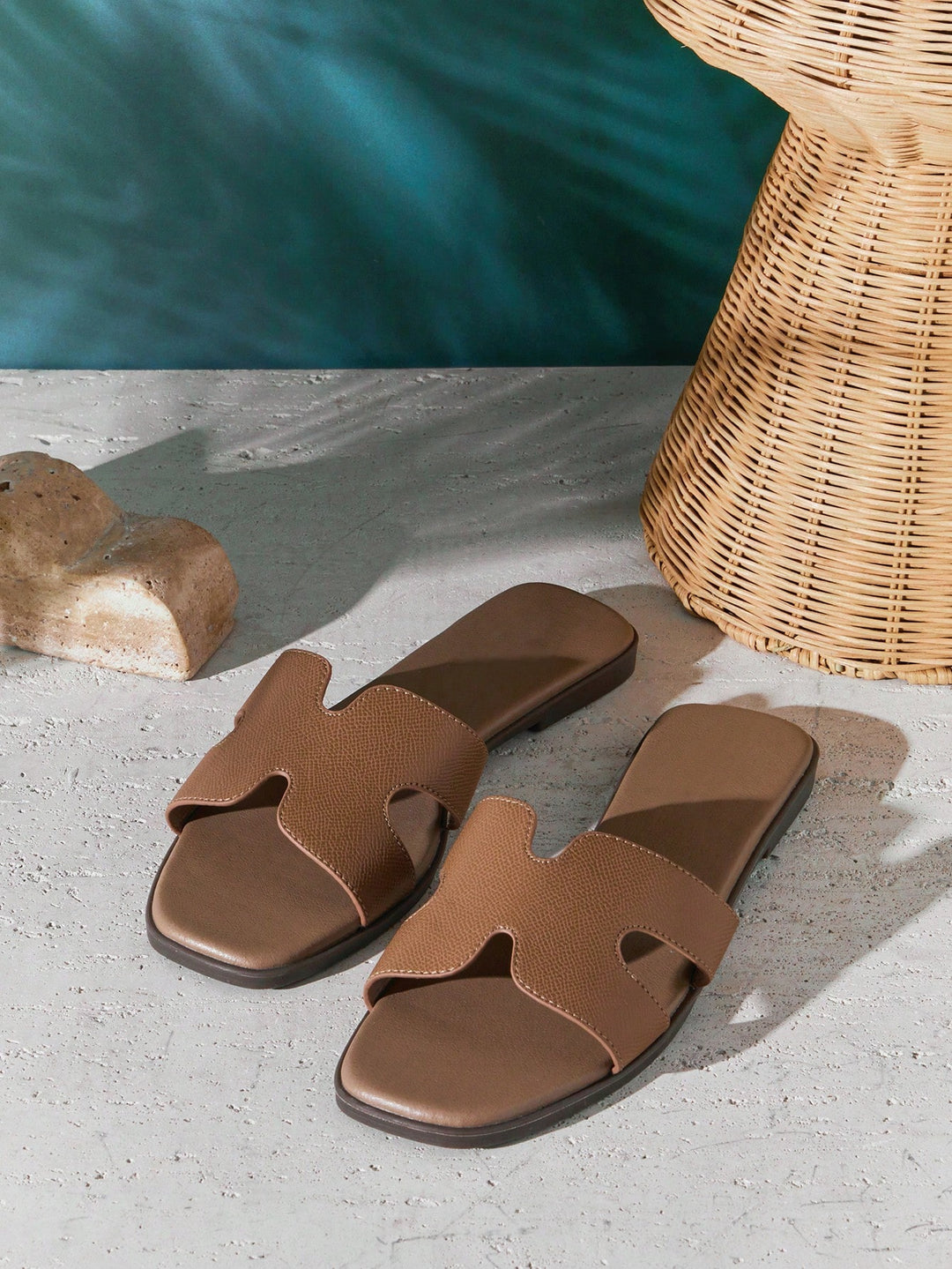 SHEIN szandál, khaki