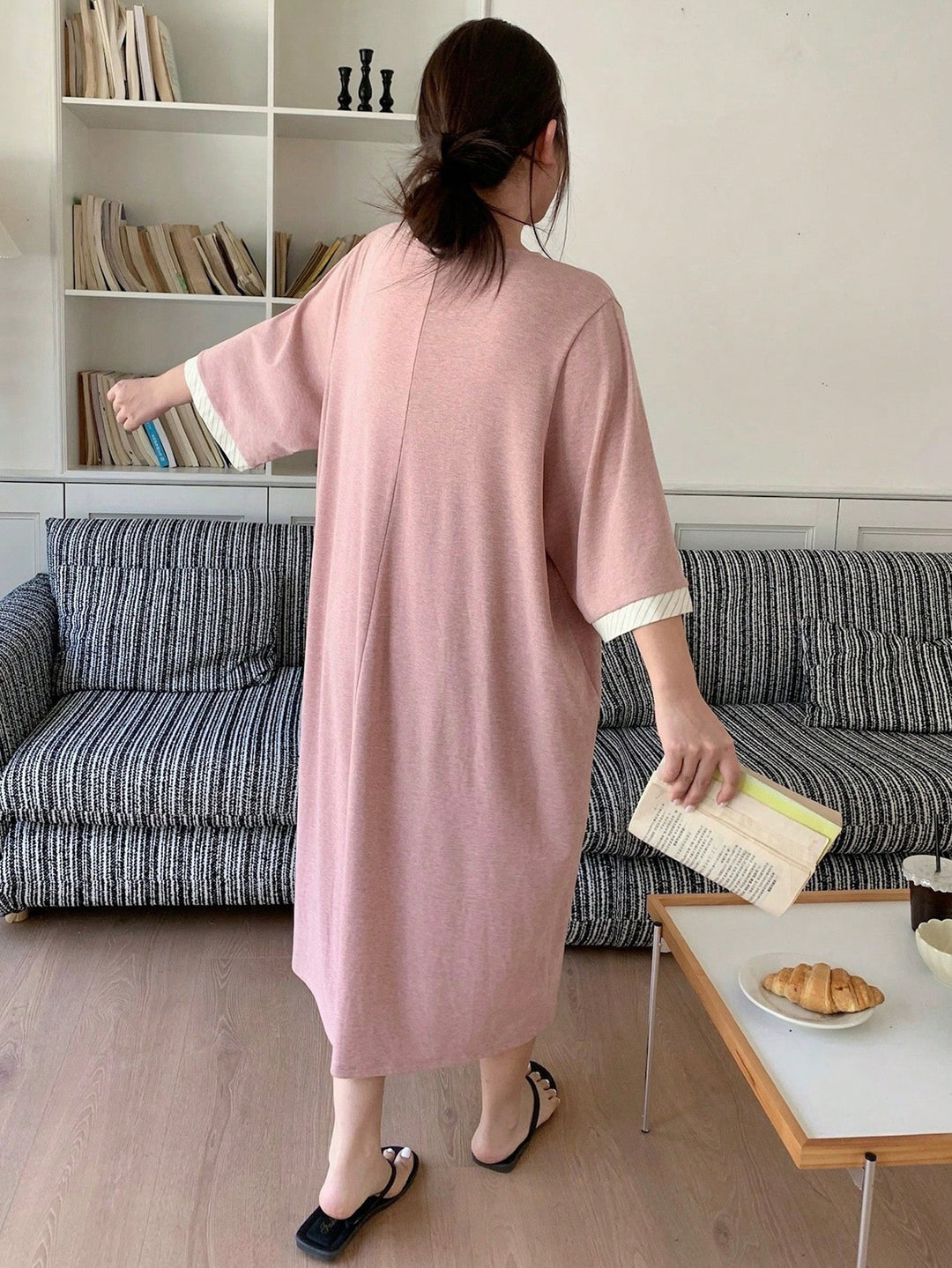 Rochie SHEIN, roz