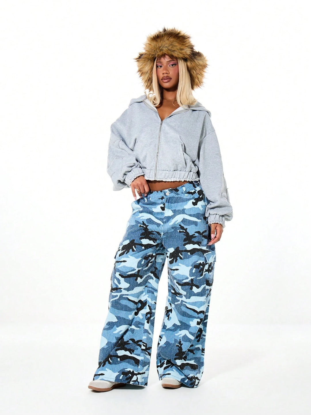 Pantaloni SHEIN, mix culori
