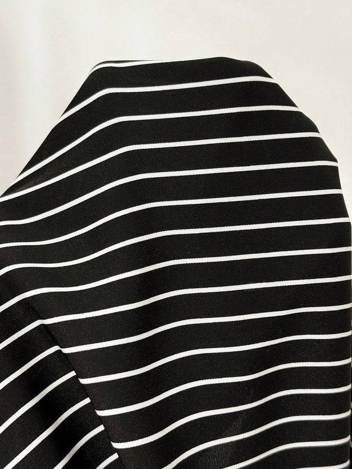 Top SHEIN, negru