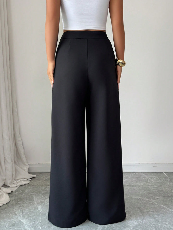 Pantaloni SHEIN, negru