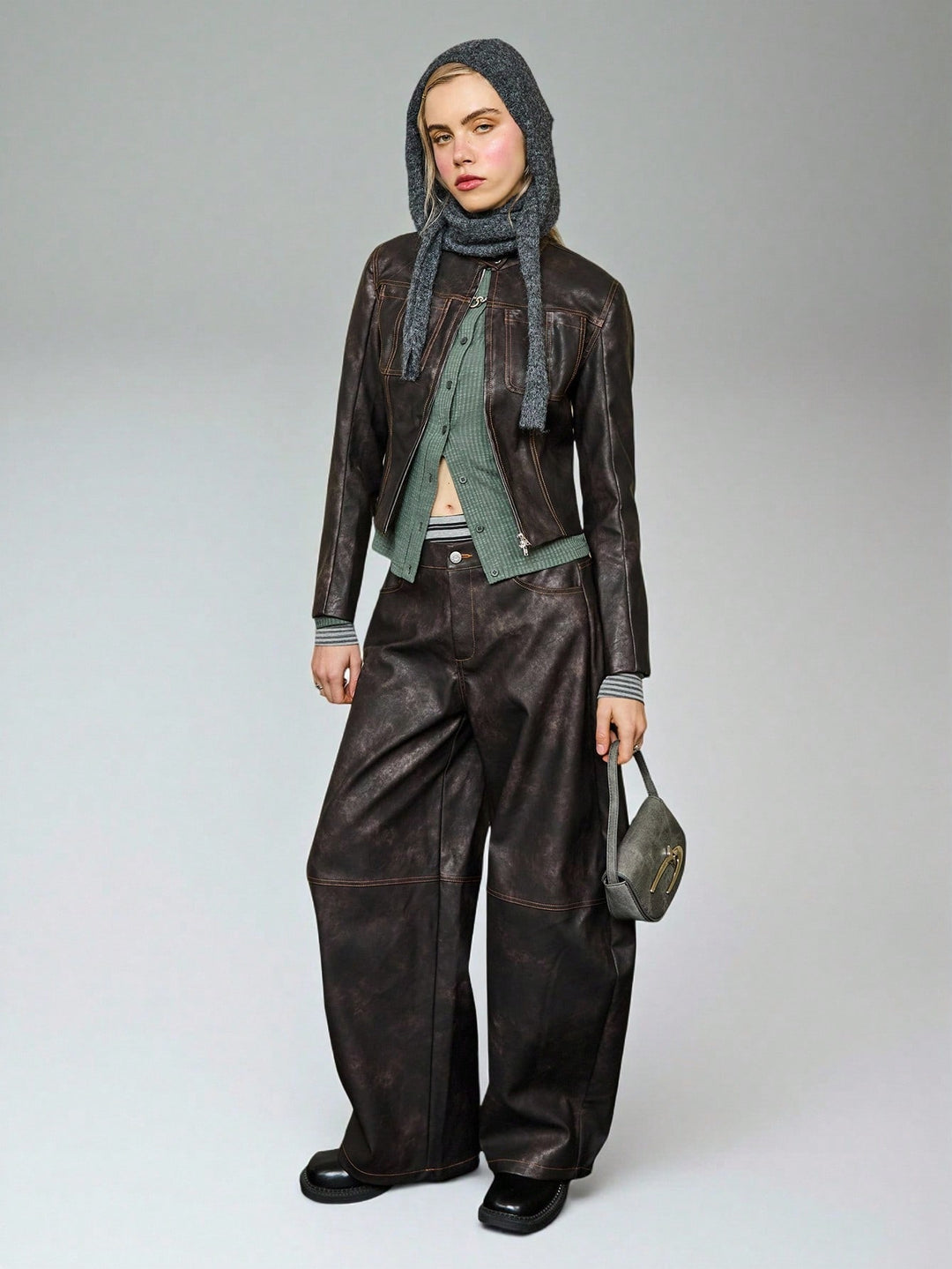 Pantaloni SHEIN, maro