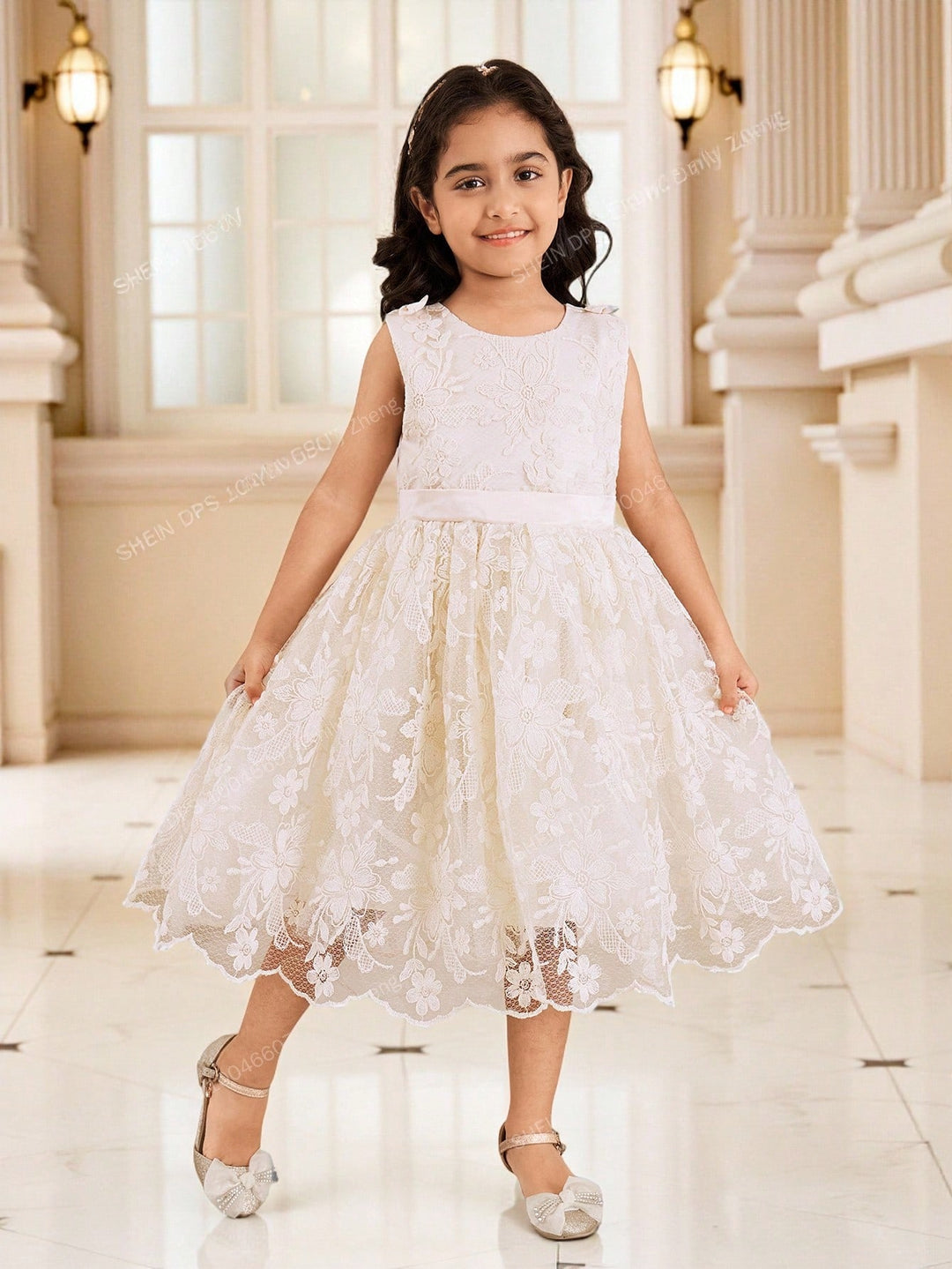 Rochie SHEIN, crem