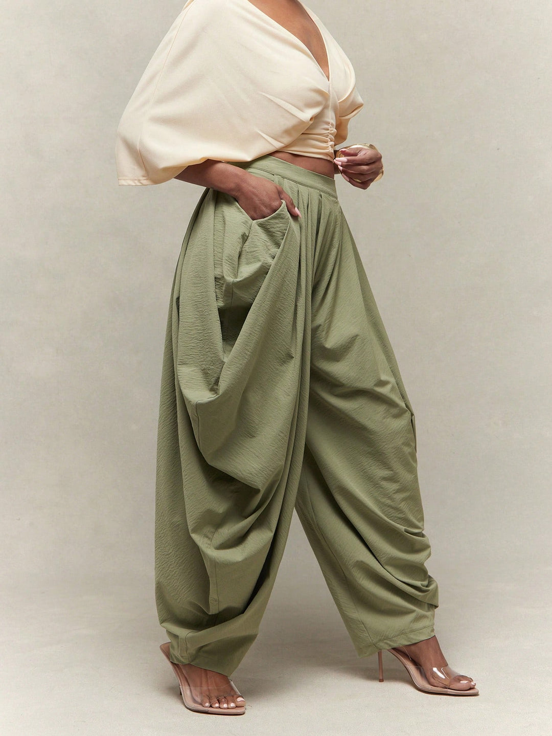 Pantaloni SHEIN, verde