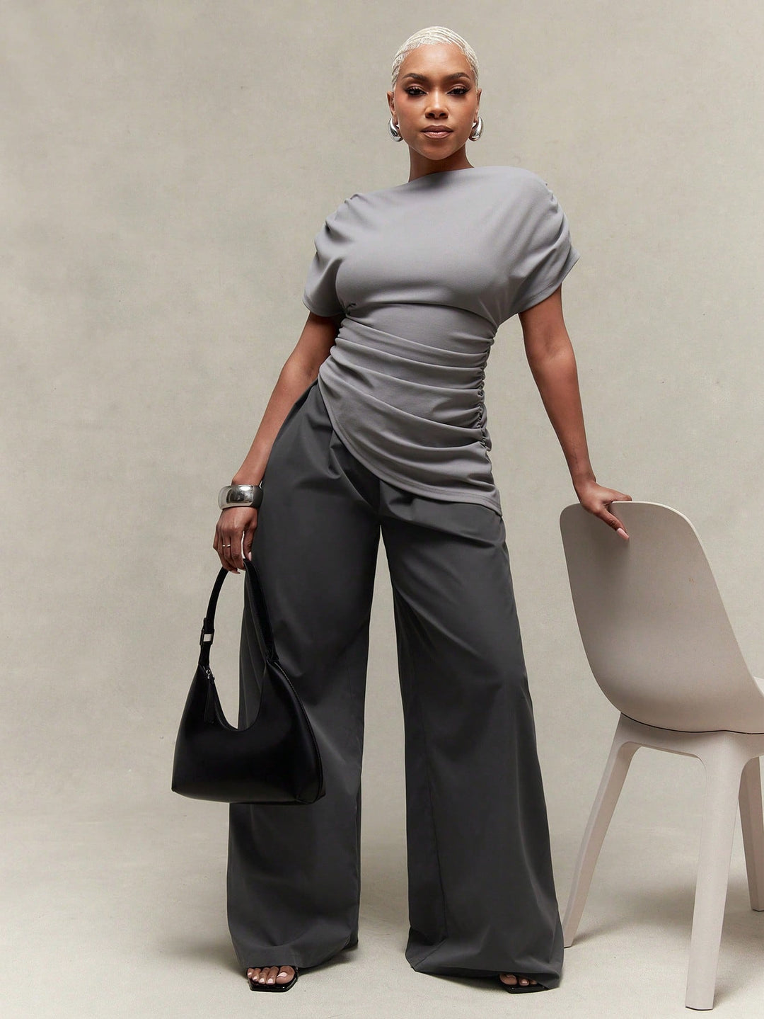 Pantaloni SHEIN, gri