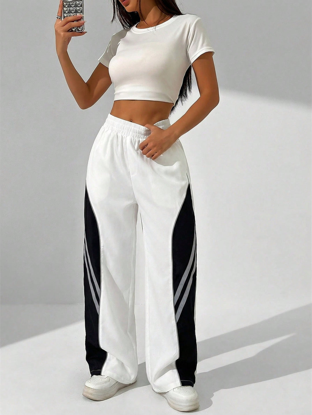 Pantaloni SHEIN, alb