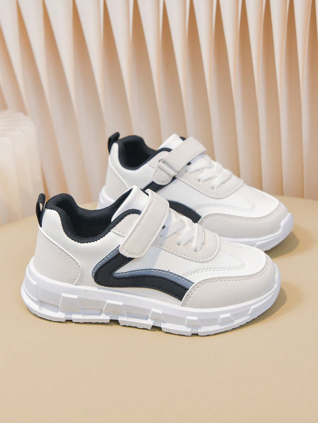 Pantofi sport SHEIN, alb