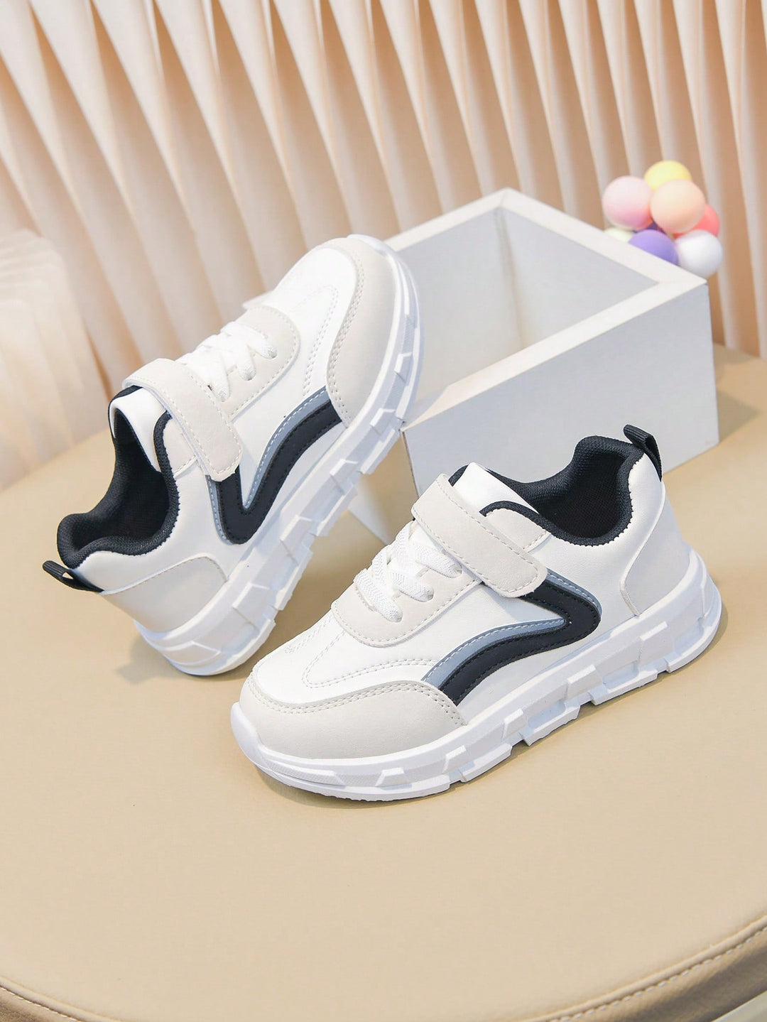 Pantofi sport SHEIN, alb