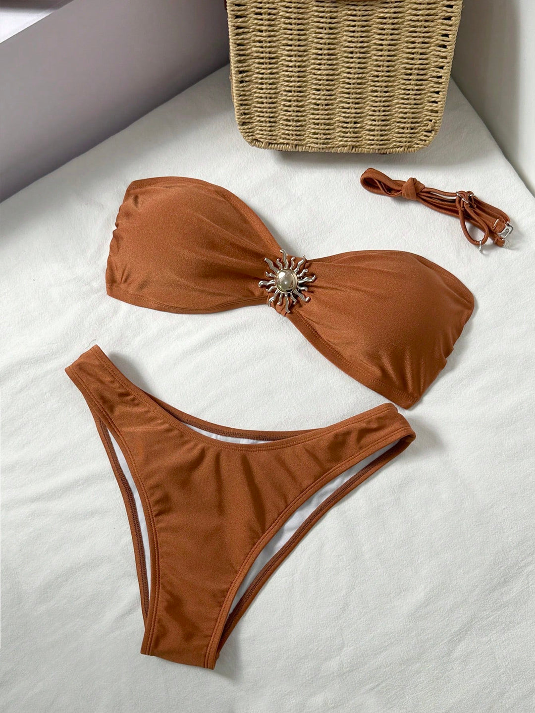 Set bikini SHEIN, maro