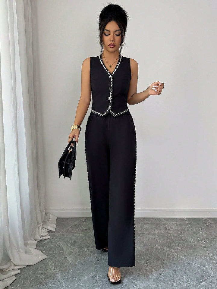 SHEIN együttes, fekete