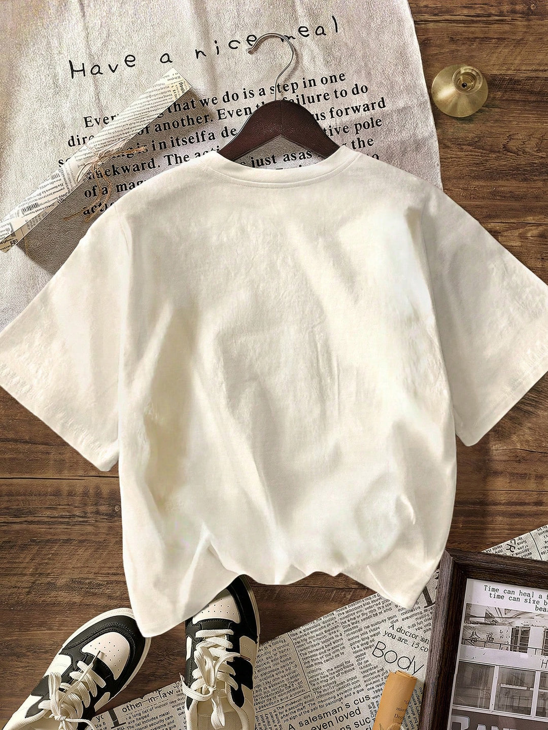 Tricou SHEIN, crem