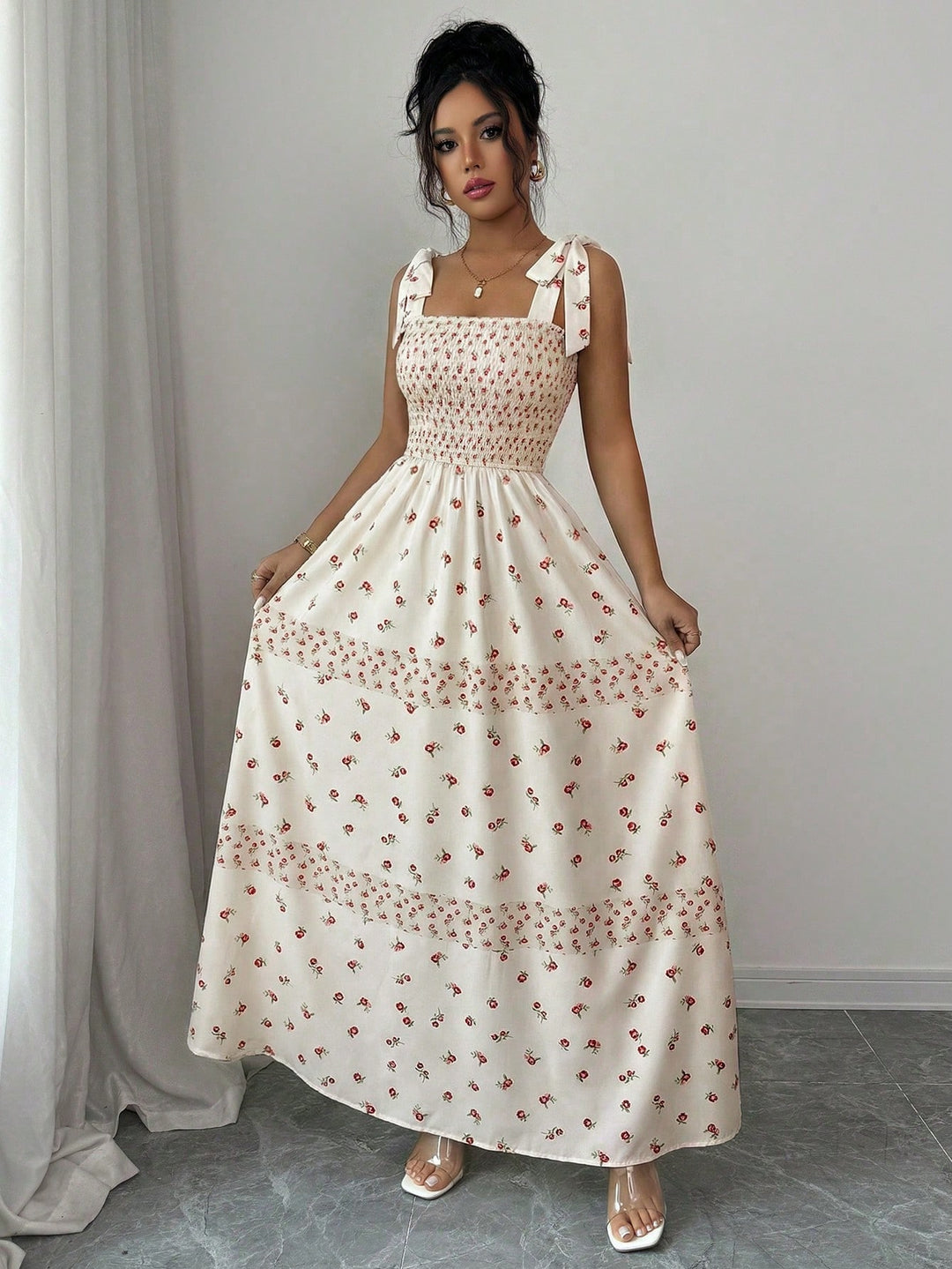 SHEIN bézs maxi ruha