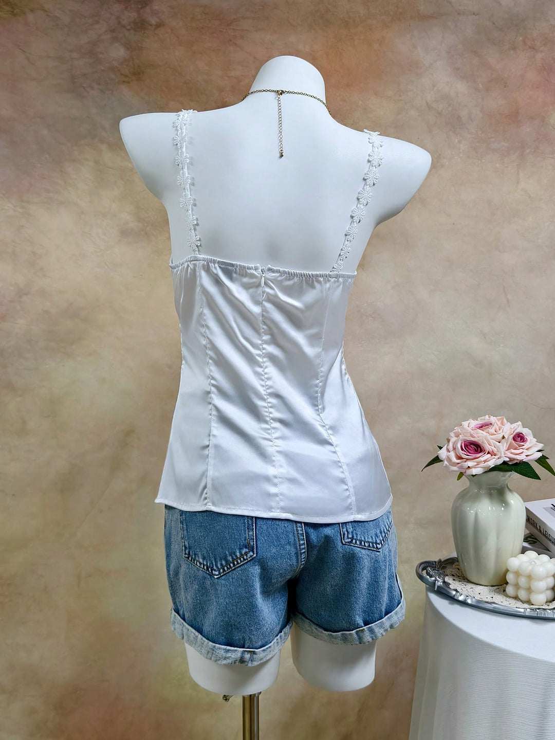 Top SHEIN, alb