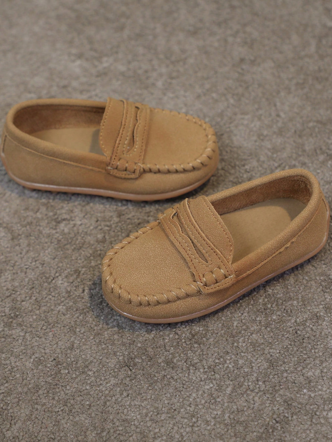 Balerini SHEIN, kaki